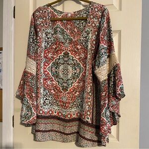 Free 2 Luv Boho Medallion Bell-Sleeve Blouse - Red & Green, size 3X